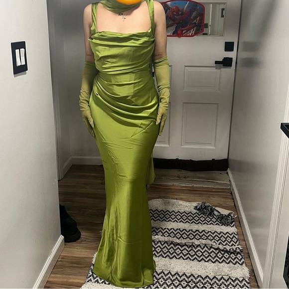 Babyboo Fashion Calanthe Maxi Dress with Scarf + Glove - Picture 6 of 6